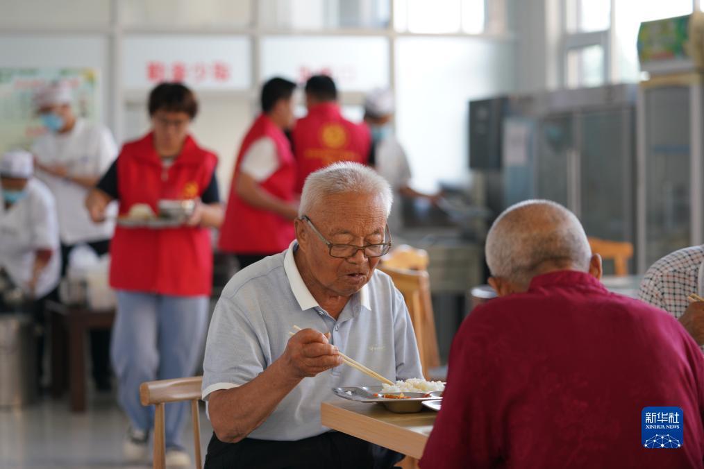 尊亿娱乐app客户端下载
